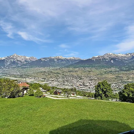 Teddy - Alpine Escape In The Swiss Alps * Agettes