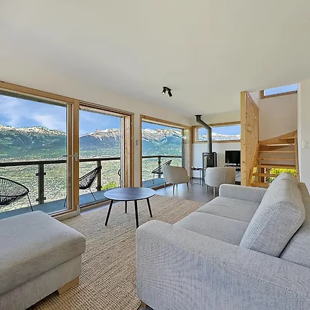 Chalet Teddy - Alpine Escape In The Swiss Alps